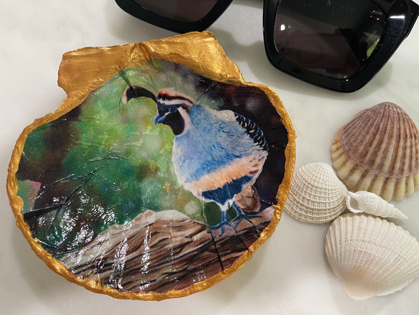 Decoupaged Sea Shell - Qual